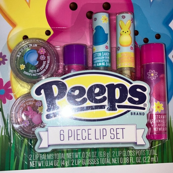 Peeps 6 Piece Lip Set & Press On Nails Set New in Padk - Picture 3 of 6
